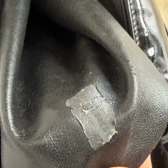 Authentic CHANEL bag - Picture 9 of 11